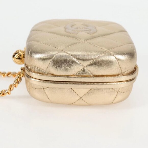CHANEL Matelasse Chain Shoulder Bag Lamb Skin Gold CC Auth 130943V - Picture 4 of 15